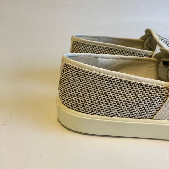 Vince White Cream Canvas Rubber Sole Sneakers size 6.5 - Picture 3 of 12